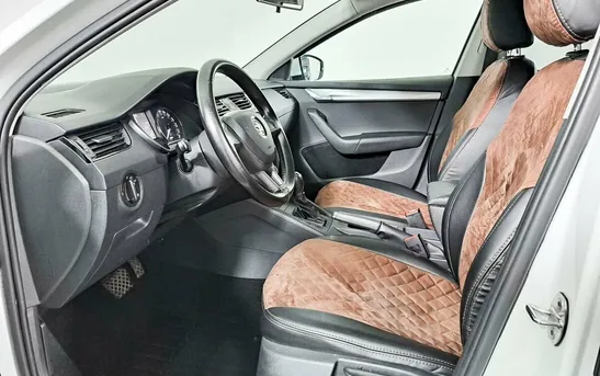 Skoda Octavia 1.60 автоматическая, фото №7