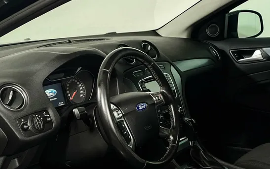 Ford Mondeo 2.30 автоматическая, фото №5