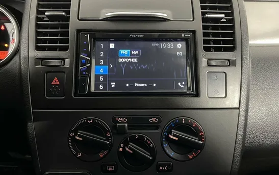 Nissan Tiida 1.60 механика, фото №11