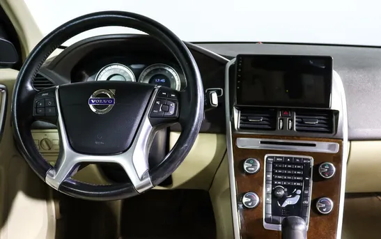 Volvo XC60 2.00 робот, фото №5