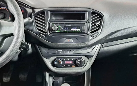 Lada (ВАЗ) Vesta 1.60 механика, фото №7