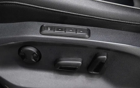 Volkswagen Tiguan 2.00 робот, фото №15