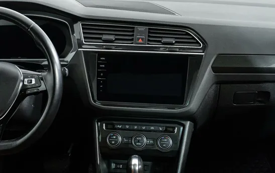 Volkswagen Tiguan 2.00 робот, фото №9