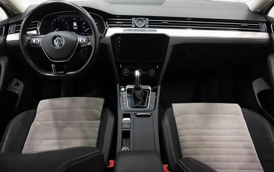 Volkswagen Passat 1.80 робот, фото №5