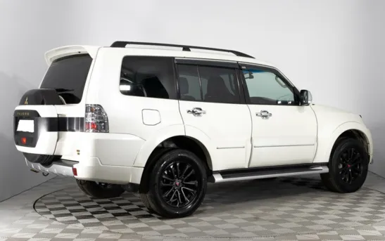 Mitsubishi Pajero 3.80 автоматическая, фото №2