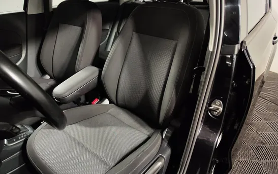 Volkswagen Polo 1.60 автоматическая, фото №7