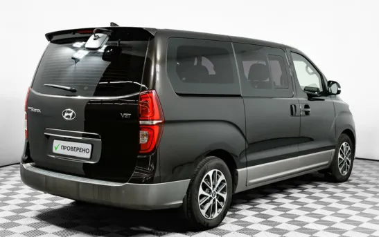 Hyundai Grand Starex 2.50 автоматическая, фото №2