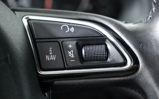 Audi Q5 2.00 робот, фото №13