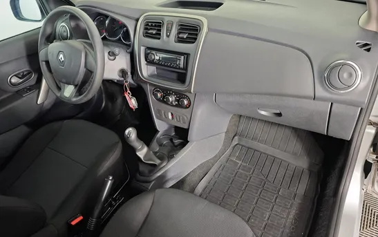 Renault Logan 1.60 механика, фото №7