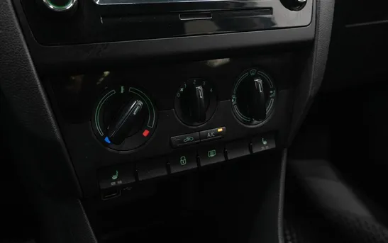 Skoda Rapid 1.60 механика, фото №9