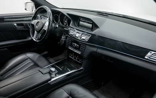 Mercedes-Benz E-Класс 3.50 автоматическая, фото №9