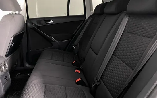 Volkswagen Tiguan 2.00 автоматическая, фото №7