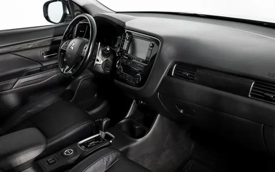 Mitsubishi Outlander 2.40 вариатор, фото №6