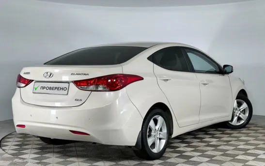 Hyundai Elantra 1.60 автоматическая, фото №2