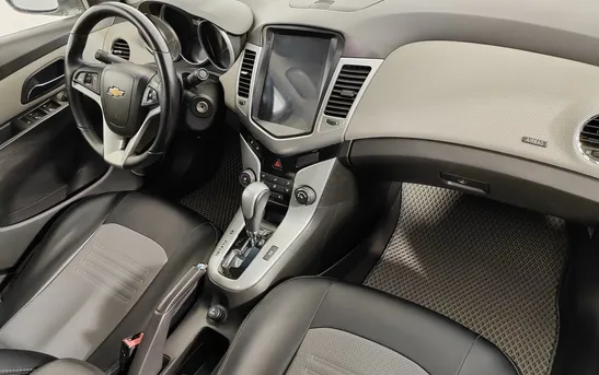 Chevrolet Cruze 1.80 автоматическая, фото №7