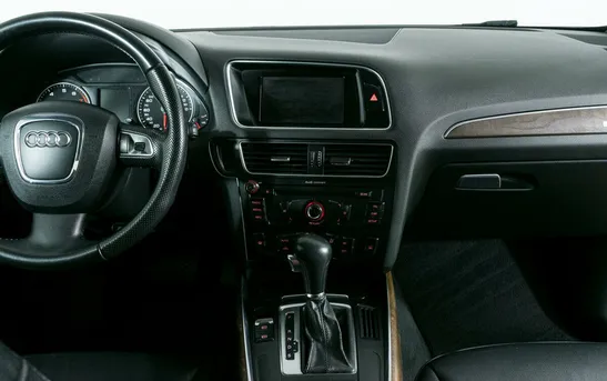 Audi Q5 2.00 робот, фото №7