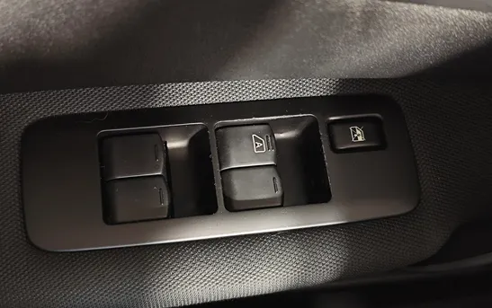 Nissan Qashqai 2.00 вариатор, фото №12