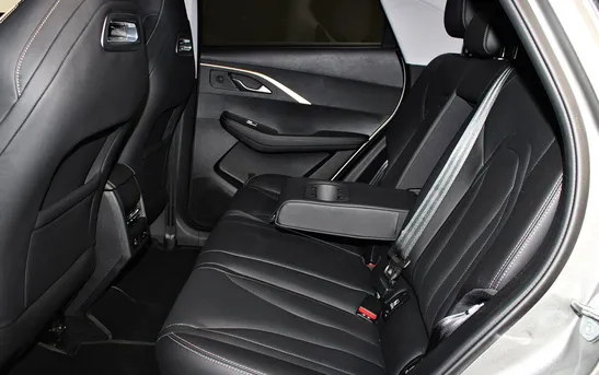 OMODA C5 1.60 робот, фото №6