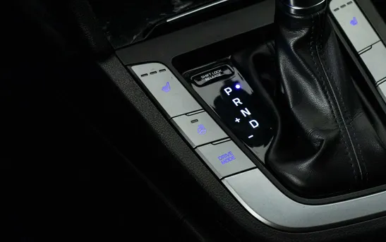 Hyundai Elantra 1.60 автоматическая, фото №11