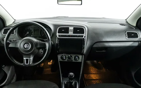 Volkswagen Polo 1.60 механика, фото №8