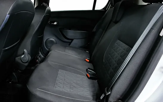 Renault Sandero 1.60 автоматическая, фото №9