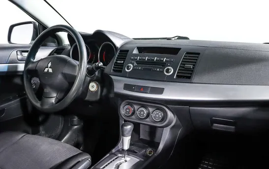 Mitsubishi Lancer 1.50 автоматическая, фото №6
