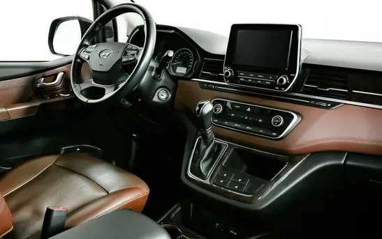 Hyundai Grand Starex 2.50 автоматическая, фото №5