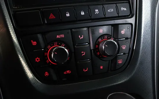 Opel Astra 1.40 автоматическая, фото №8