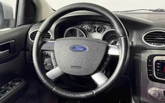 Ford Focus 2.00 автоматическая, фото №6