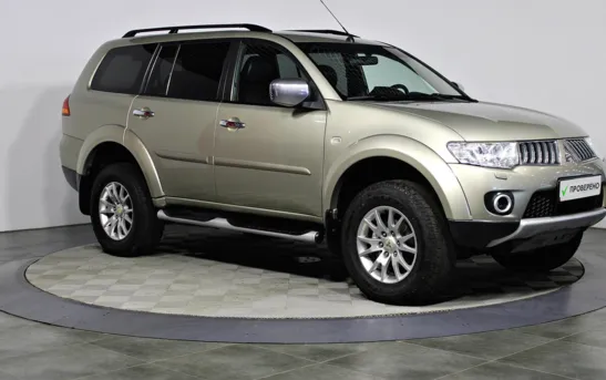 Mitsubishi Pajero Sport 2.50 автоматическая, фото №3
