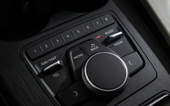 Audi A4 2.00 робот, фото №10