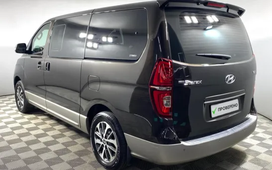 Hyundai Grand Starex 2.50 автоматическая, фото №4