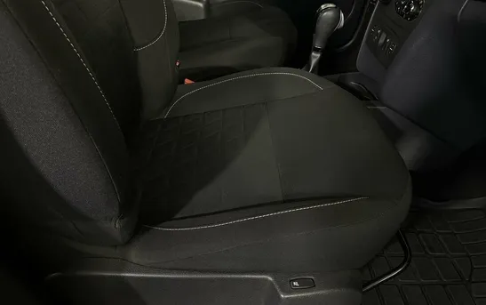 Renault Sandero 1.60 автоматическая, фото №7