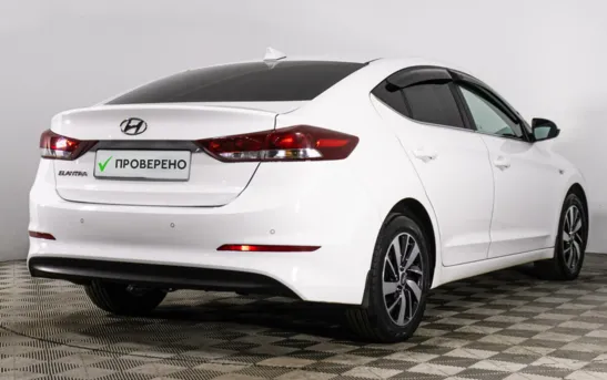 Hyundai Elantra 1.60 автоматическая, фото №2