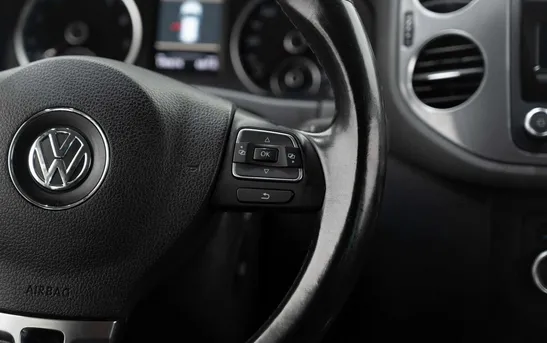 Volkswagen Tiguan 2.00 автоматическая, фото №11