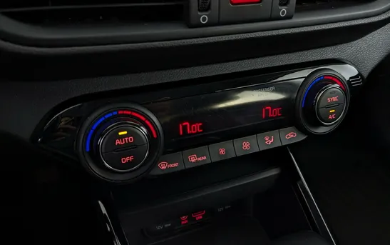 Kia Cerato 2.00 автоматическая, фото №10