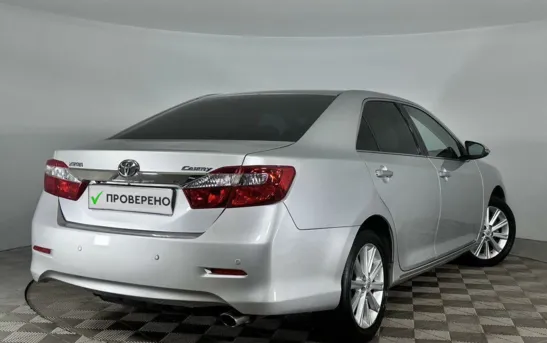 Toyota Camry 2.50 автоматическая, фото №2