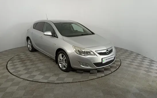 Opel Astra 1.40 автоматическая, фото №3