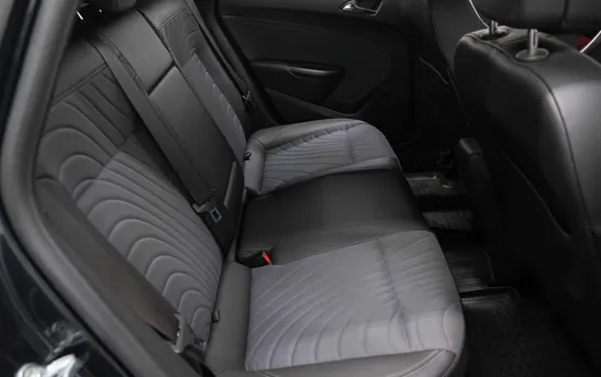 Opel Astra 1.40 автоматическая, фото №9