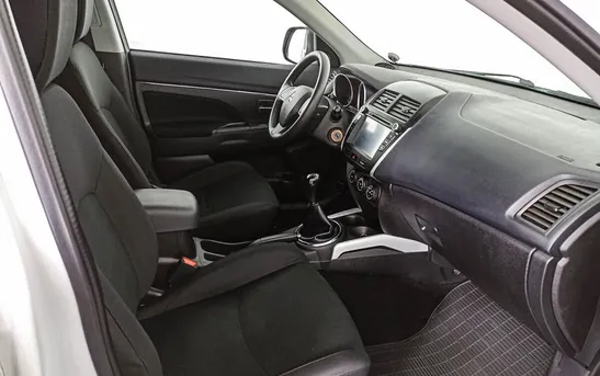 Mitsubishi ASX 1.60 механика, фото №7