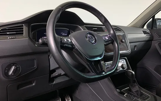 Volkswagen Tiguan 1.40 робот, фото №7