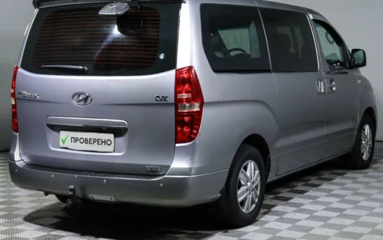 Hyundai Grand Starex 2.50 автоматическая, фото №2