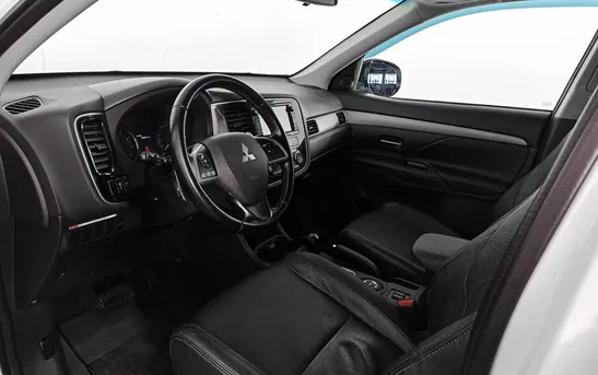 Mitsubishi Outlander 2.40 вариатор, фото №6