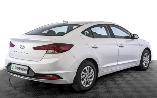 Hyundai Elantra 1.60 автоматическая, фото №2