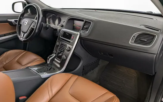 Volvo S60 2.00 автоматическая, фото №9