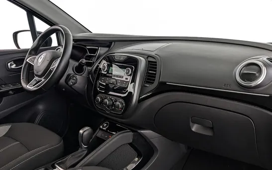Renault Kaptur 1.60 вариатор, фото №8