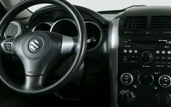 Suzuki Grand Vitara 2.00 механика, фото №7