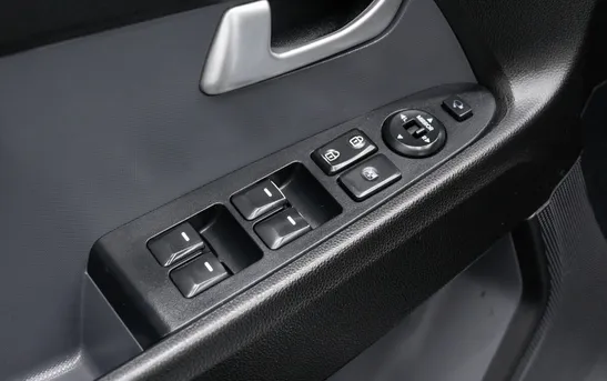 Kia Sportage 2.00 механика, фото №10