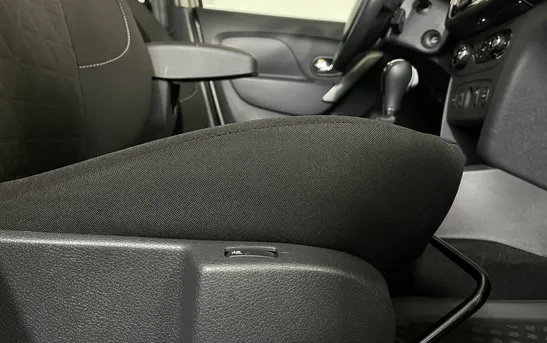 Renault Sandero 1.60 автоматическая, фото №6