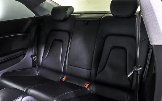 Audi A5 2.00 робот, фото №7